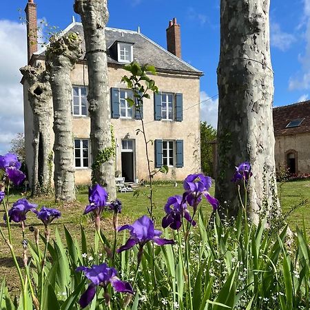 Le Brasseur Logements Saint-Caprais  Buitenkant foto