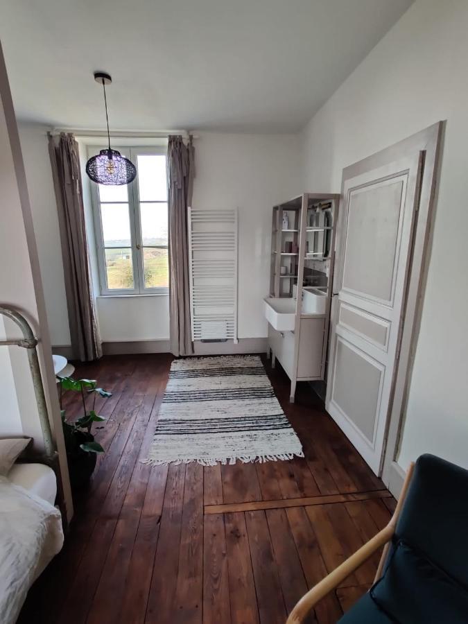 Le Brasseur Logements Saint-Caprais  Buitenkant foto
