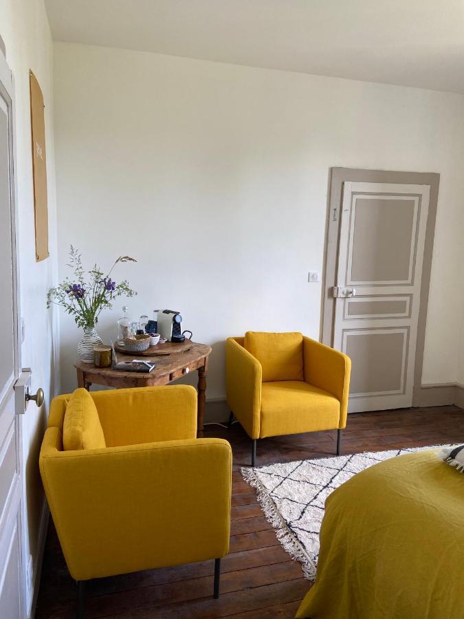 Le Brasseur Logements Saint-Caprais  Buitenkant foto