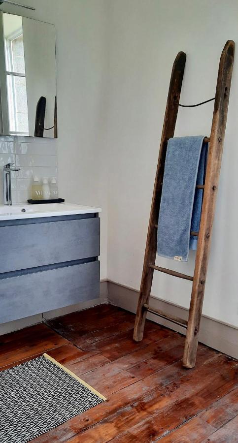 Le Brasseur Logements Saint-Caprais  Buitenkant foto